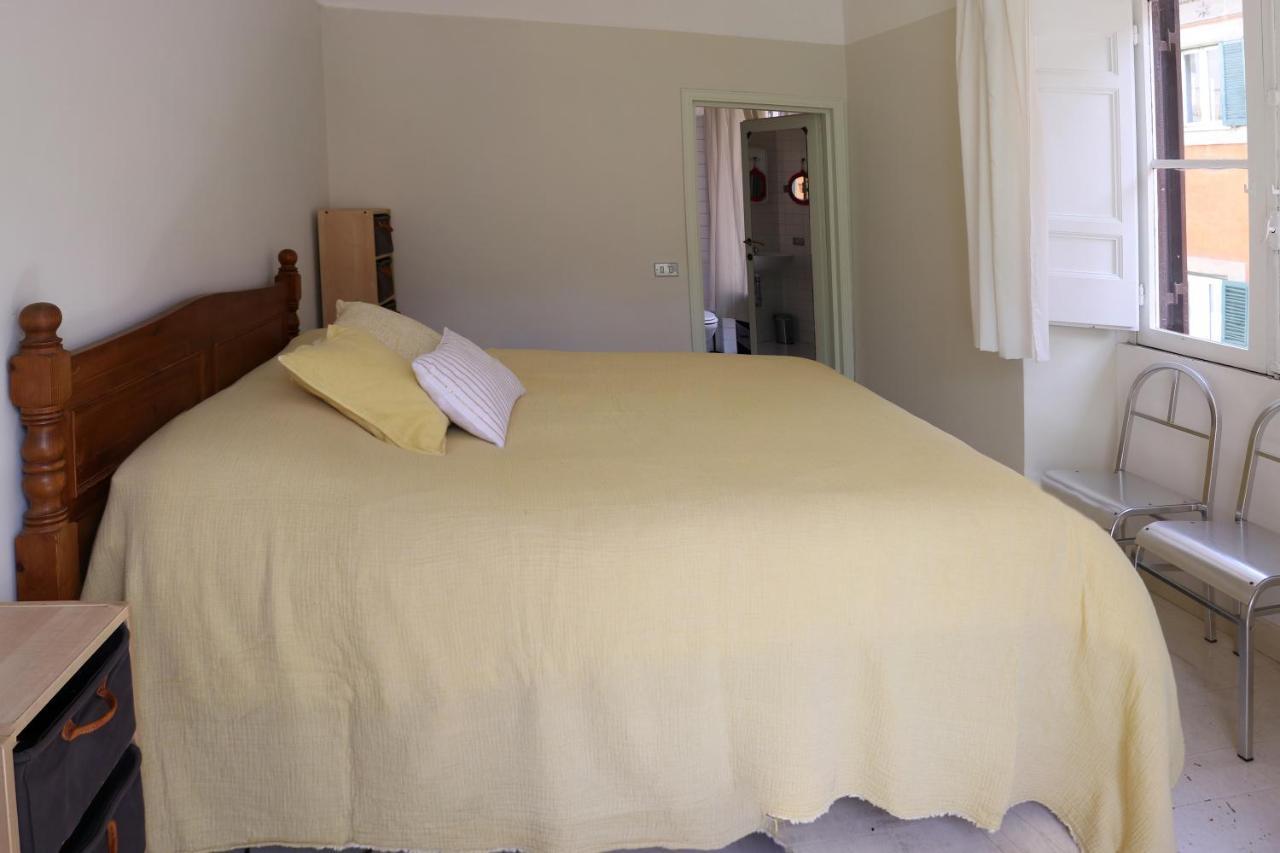 Best Authentic Apartment Monti 5 Mins From Colosseum Exterior foto