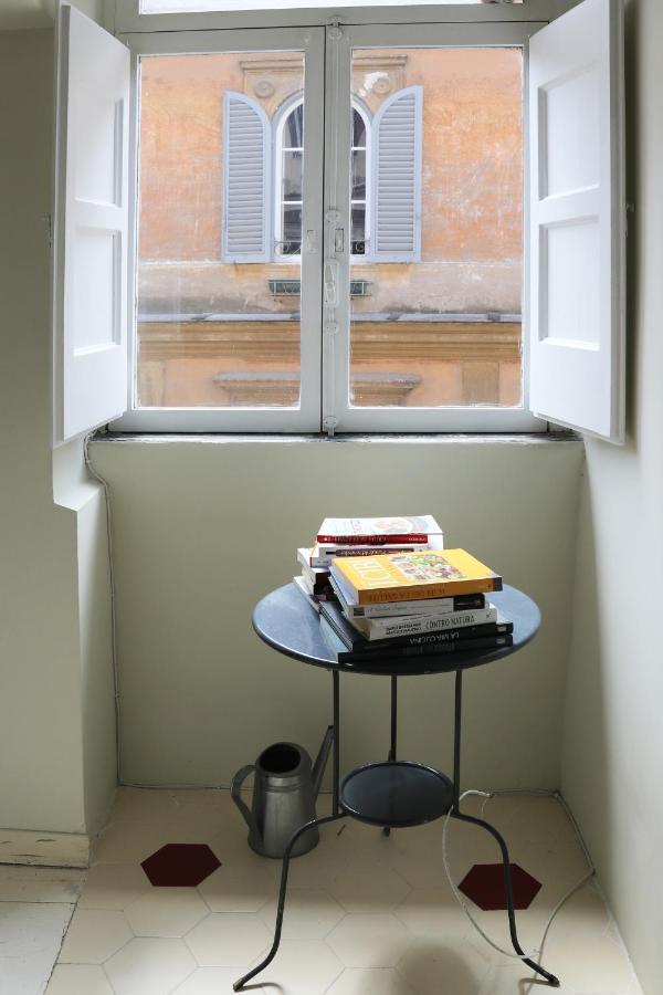 Best Authentic Apartment Monti 5 Mins From Colosseum Exterior foto